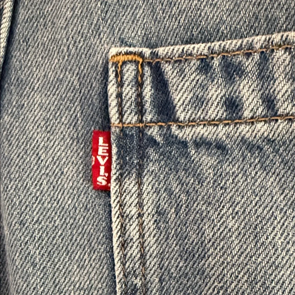 Light Wash Levi's® Premium Utility Shortalls - Picture 5 of 5
